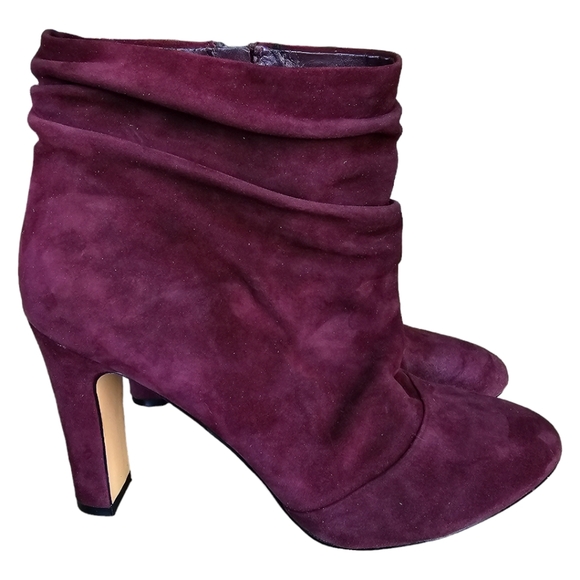 White House Black Market Suede Lou Ankle Booties Heeled Slouch Burgundy Size 9 - Picture 2 of 13